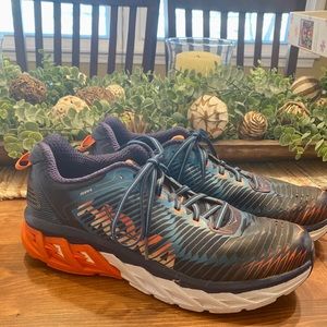 Hoka Arahi size 10.5